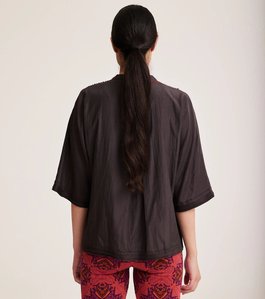 blusa charlotta