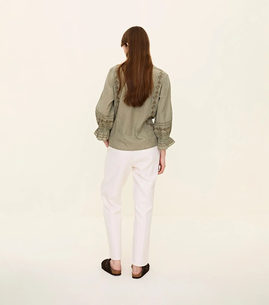 blusa de jardín