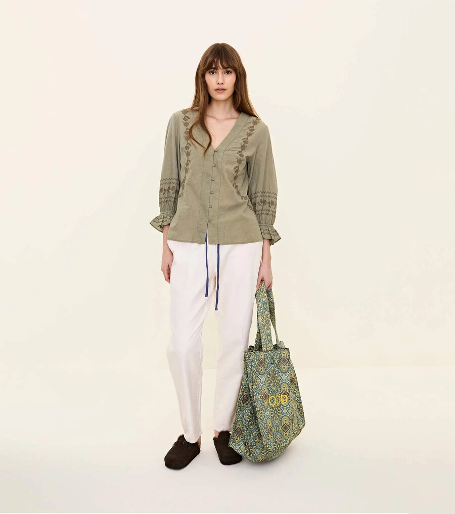 blusa de jardín