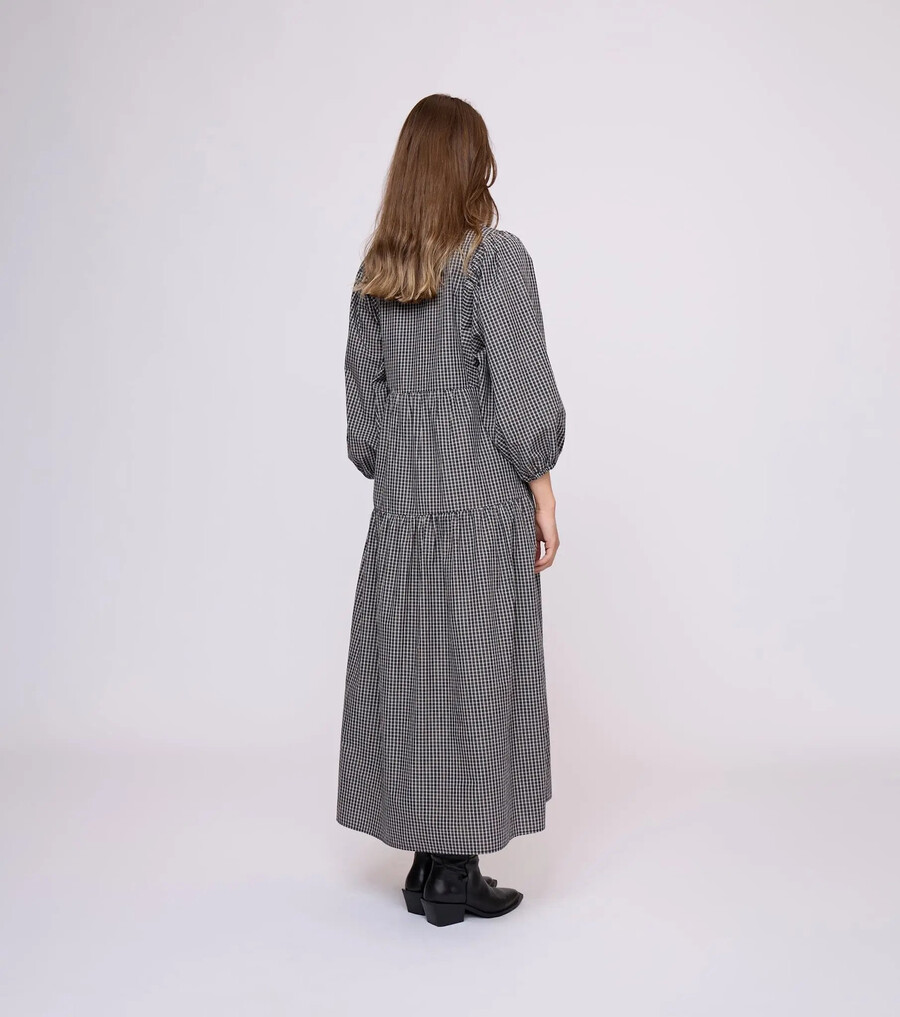 vestido benniom
