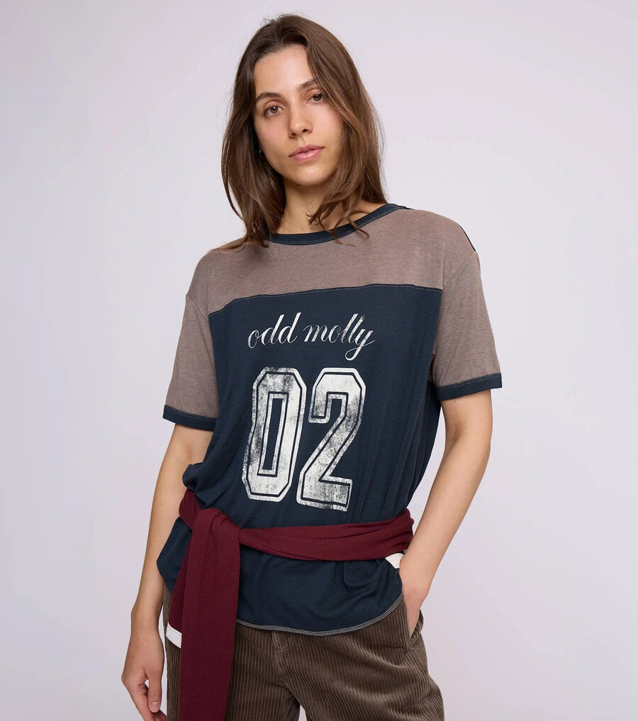 camiseta gamzeom